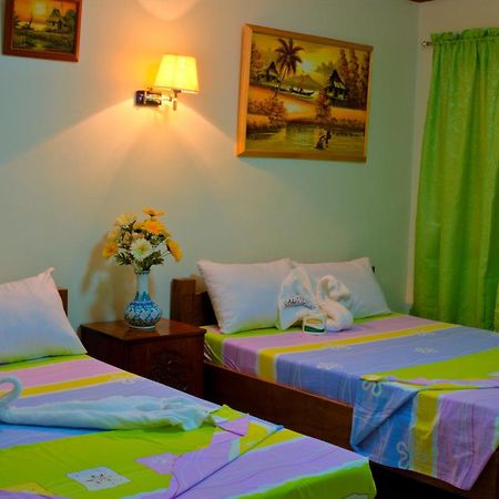Sea Jewel Beach Resort Puerto Galera Exterior foto