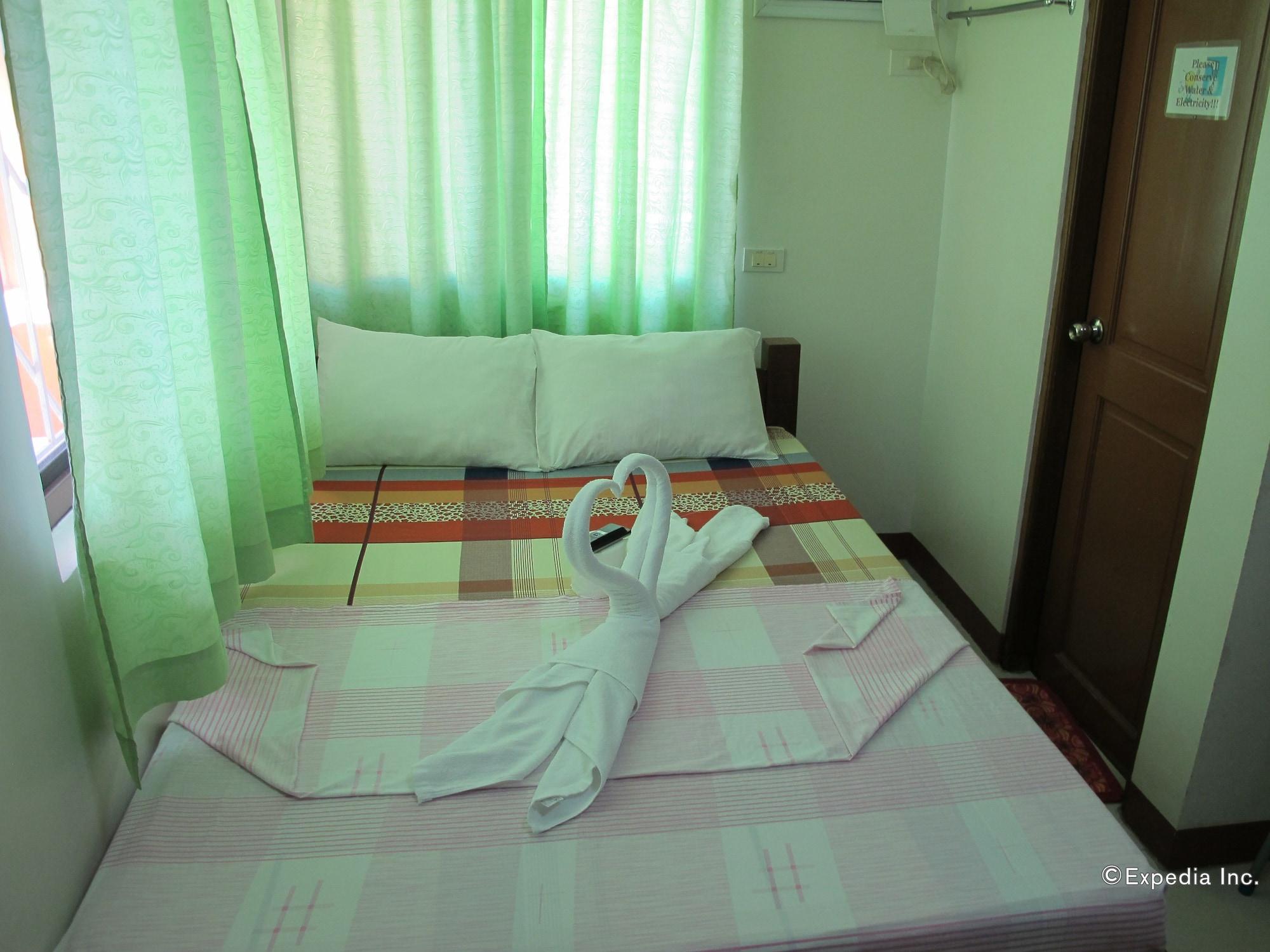 Sea Jewel Beach Resort Puerto Galera Exterior foto