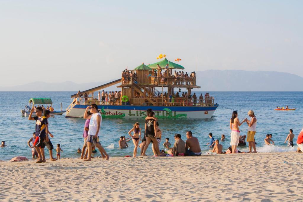 Sea Jewel Beach Resort Puerto Galera Exterior foto