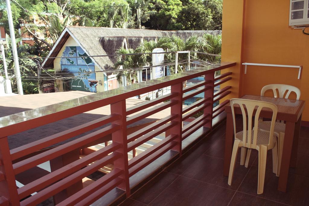 Sea Jewel Beach Resort Puerto Galera Exterior foto