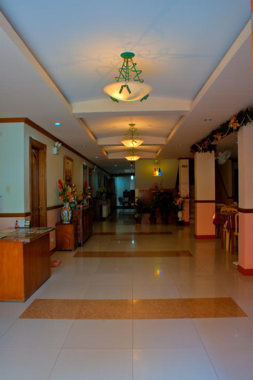 Sea Jewel Beach Resort Puerto Galera Exterior foto